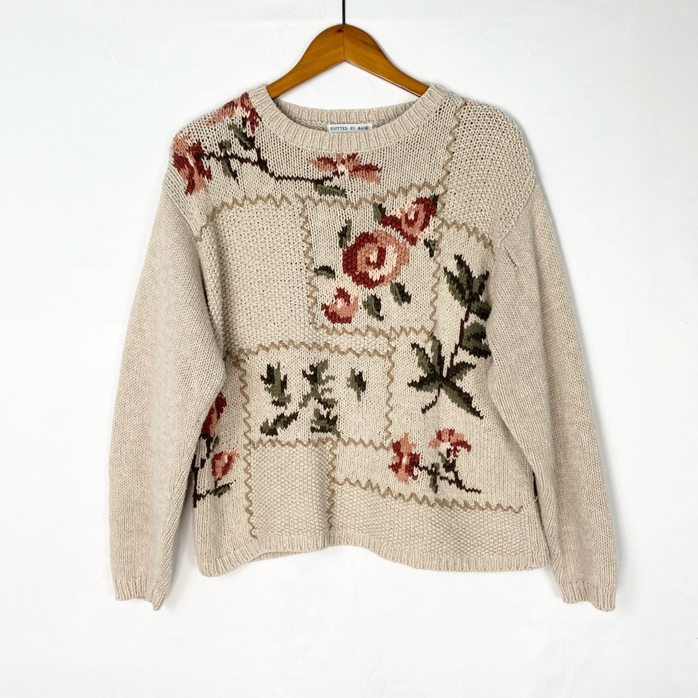 Vintage Chrysantheme Hand Knitted Sweater Floral Heavyweight Chunky Round‎ Neck